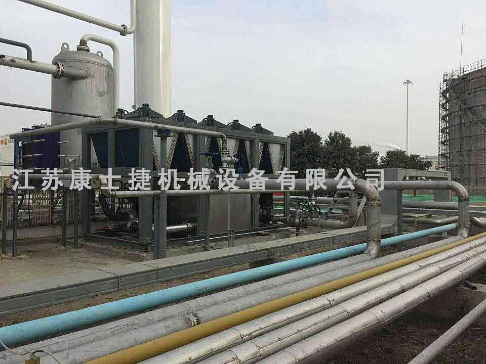 低溫風(fēng)冷螺桿防爆制冷機組使用現場(chǎng)照片